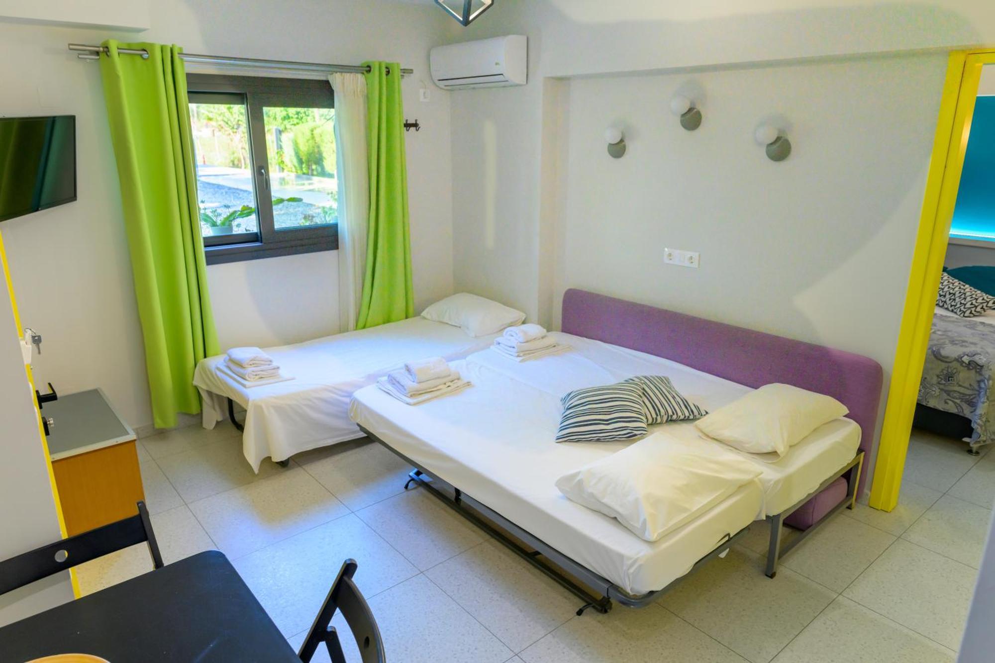Bikini Apartments Kariotai Room photo