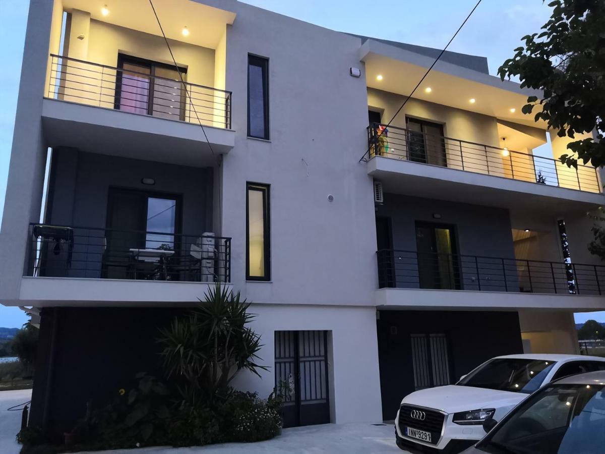 Bikini Apartments Kariotai Exterior photo